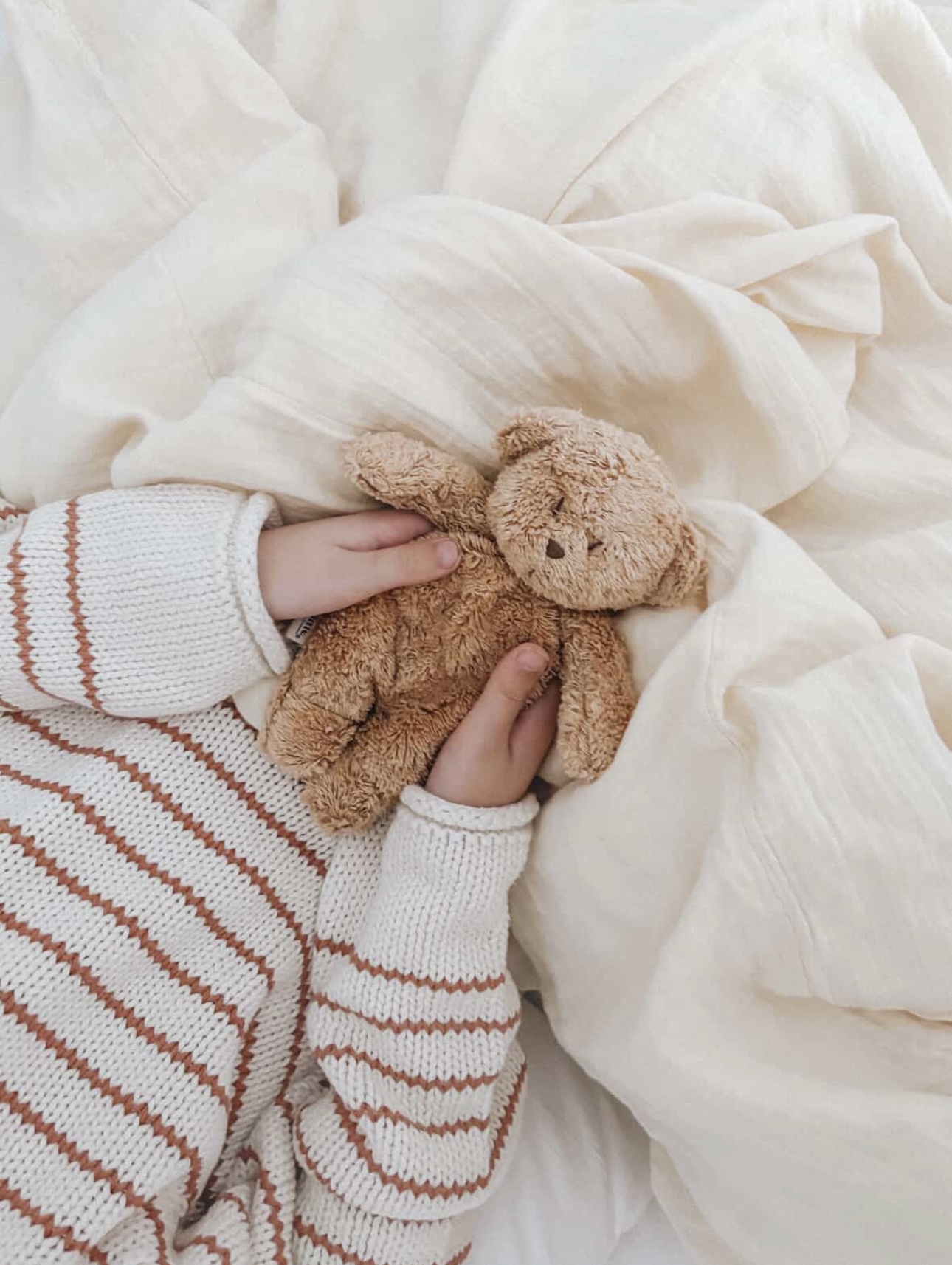 Ursuleț senzorial Moonie - Cappuccino - Image 6