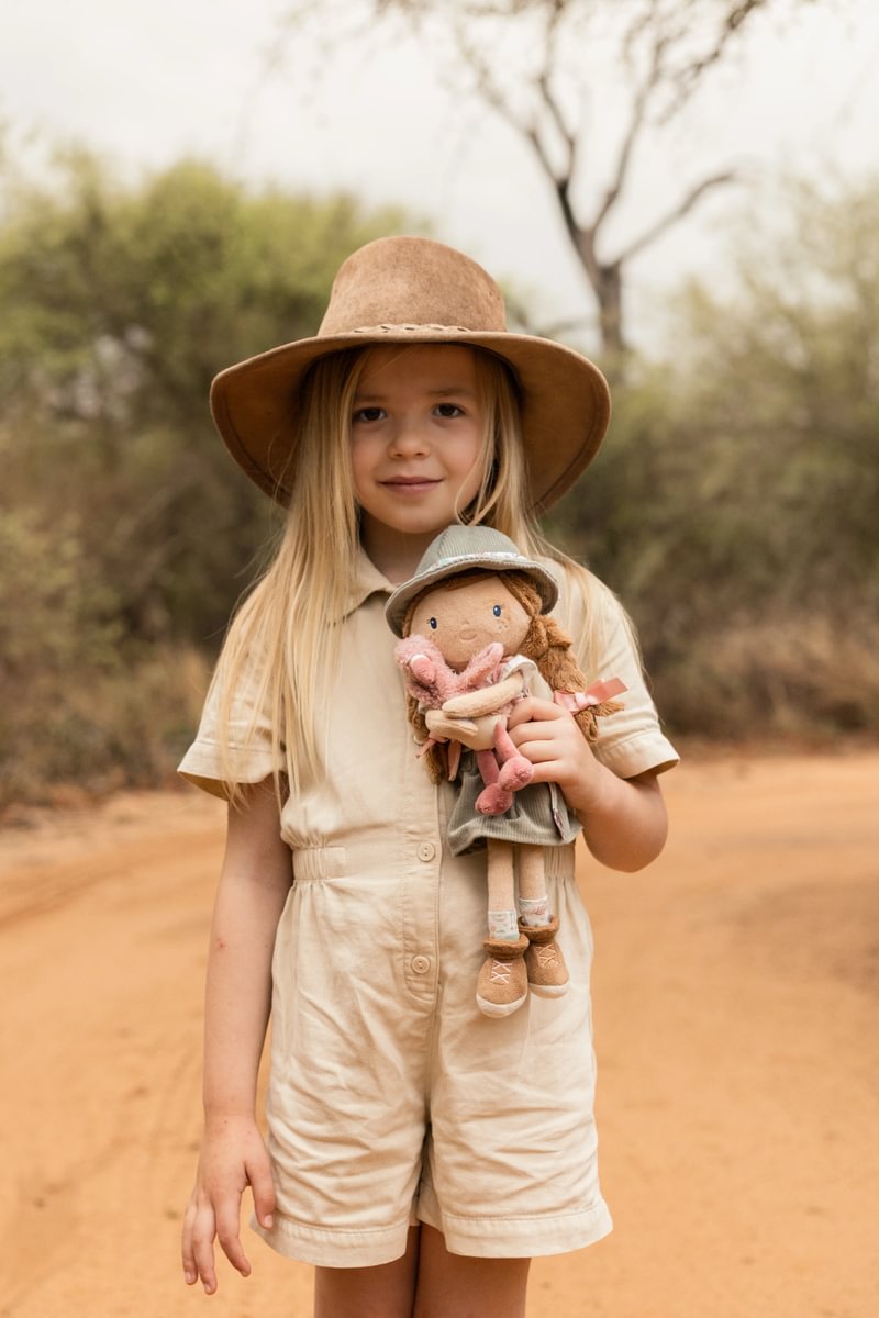 Păpușa Safari Ranger Rosa cu Flamingo - Image 3